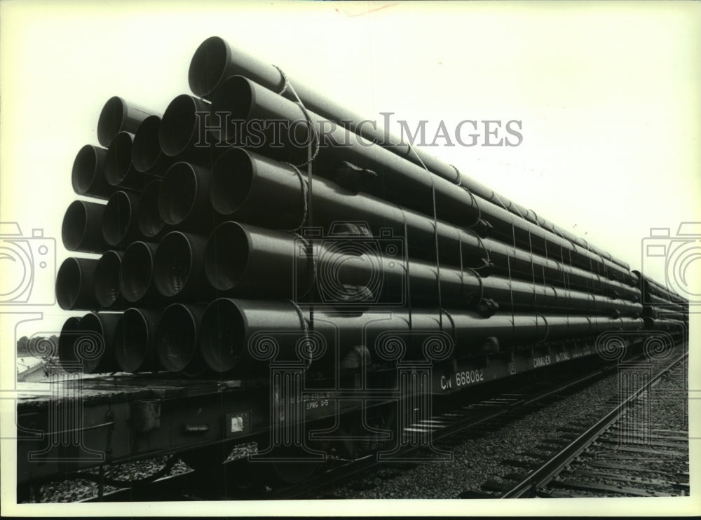 1991 Pipeline sections on rail cars in Columbia County, New York - Historic Images