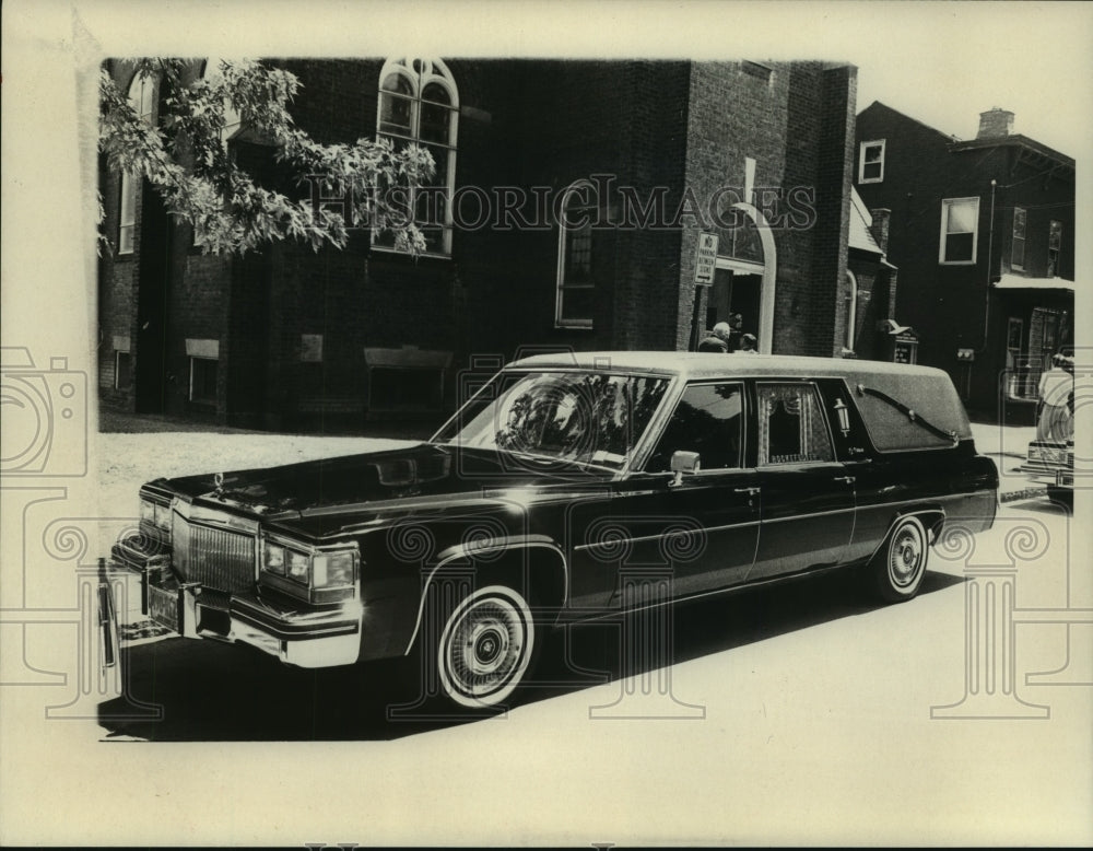 1981 Photo of a hearse-Historic Images
