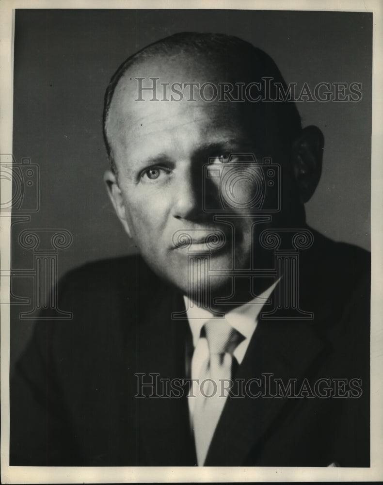 1963 Press Photo David Yunich, Macy's Department Stores, New York president-Historic Images