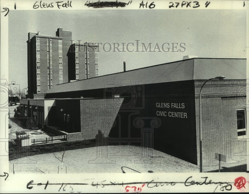 1980 Press Photo Glen Falls, New York Civic Center - tua03990 - Historic Images