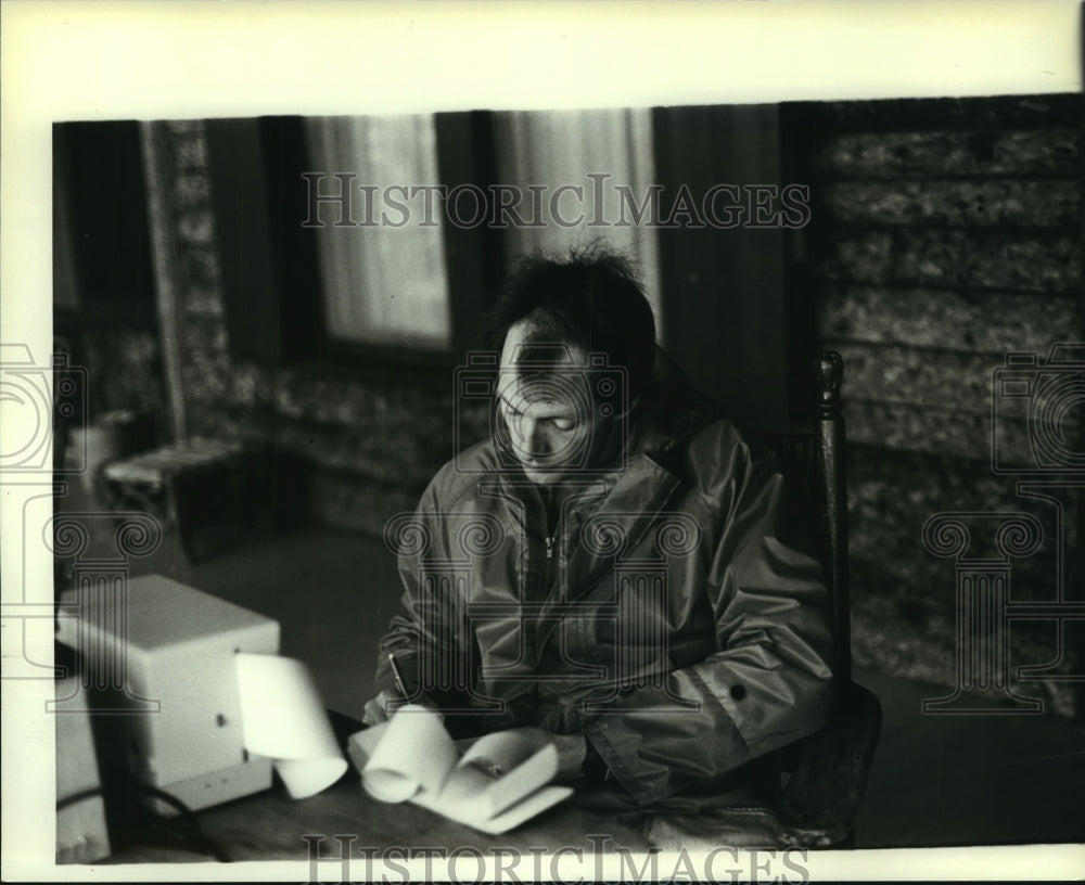 1981 Press Photo Joseph W. Zarynski, The Scientist - tua04109 - Historic Images