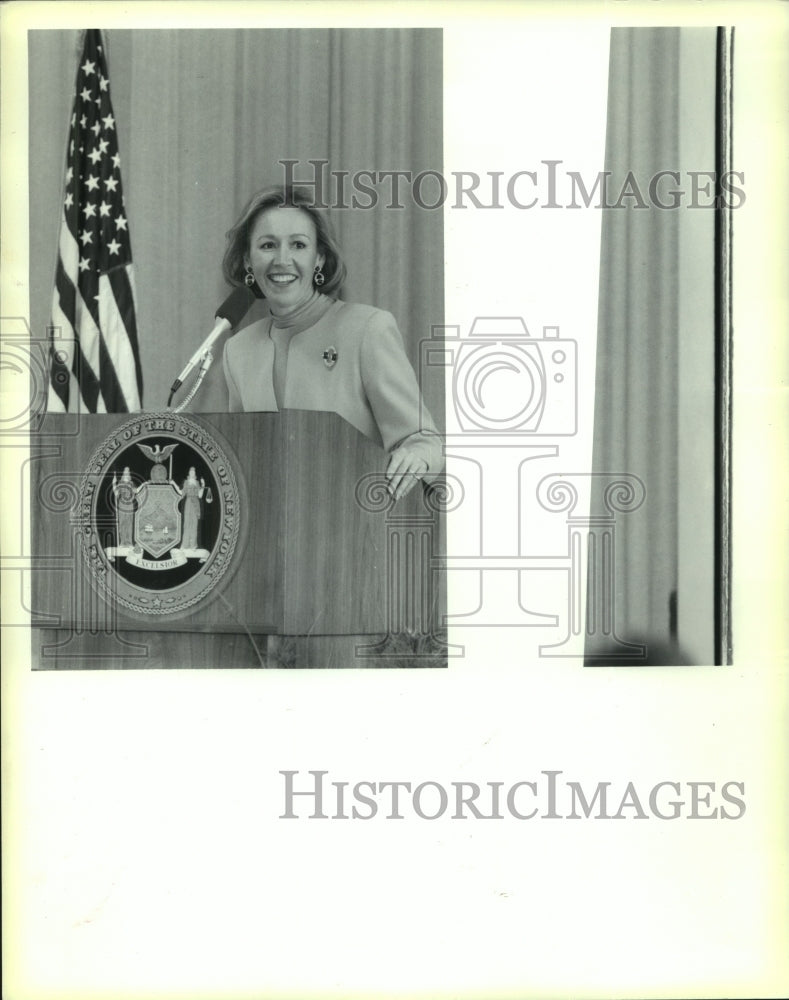 1994 Press Photo Libby Pataki at First Lady&#39;s Luncheon, New York State Museum - Historic Images