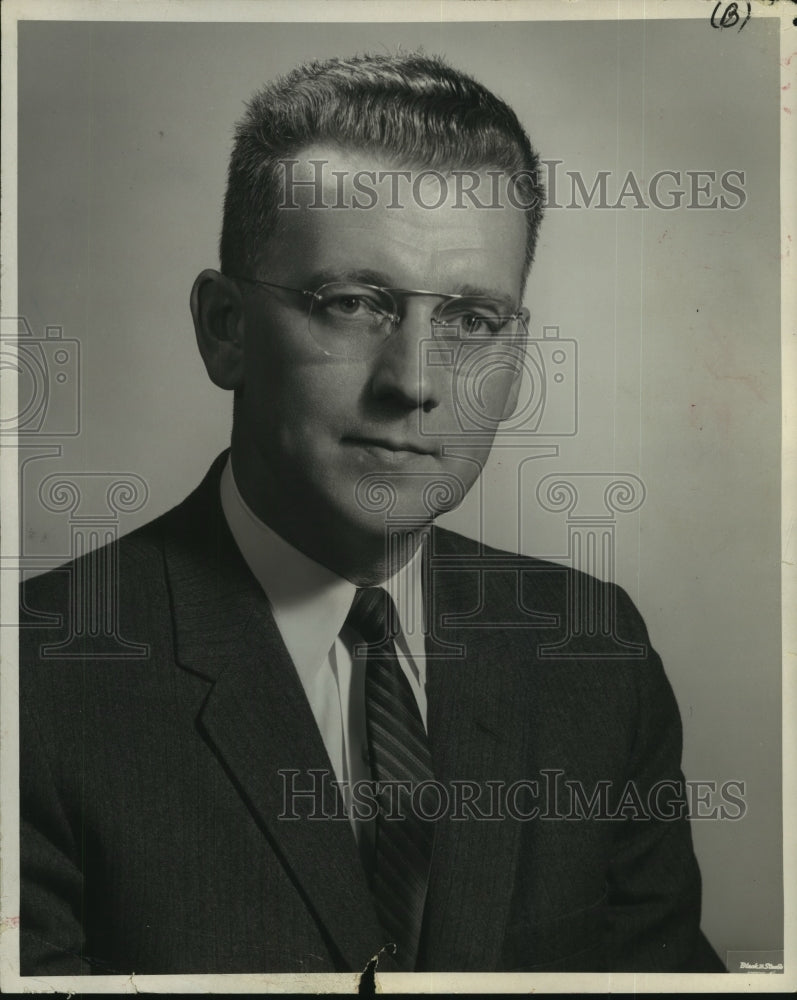 1968 Press Photo Financial Computer Center Chairman Harry, Whittingham, New York-Historic Images