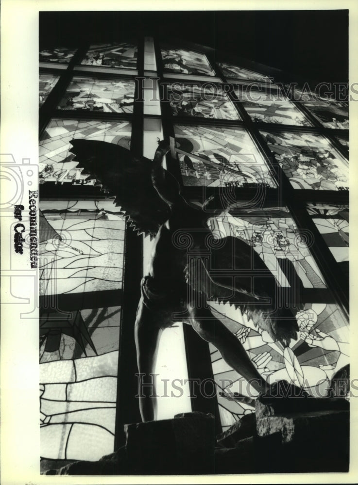 1992 Press Photo Archangel St. Michael statue, St. Michael's Church, Colonie, NY - Historic Images