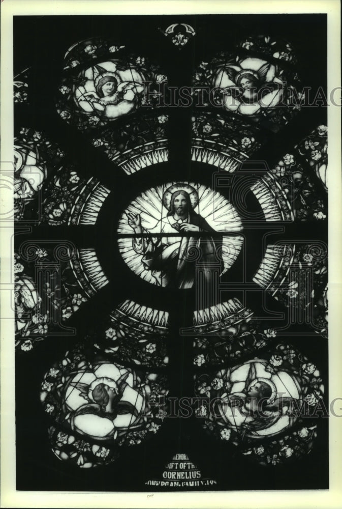 1994 Press Photo Interior of St. Patrick's Church in Albany, New York - Historic Images