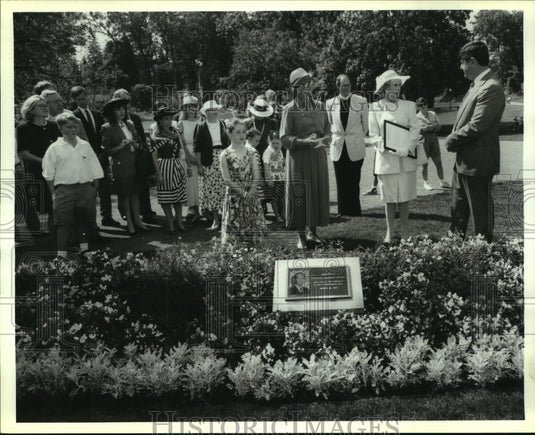 1993 Saratoga, NY plaque & garden dedicated to C.V. "Sonny" Whitney - Historic Images