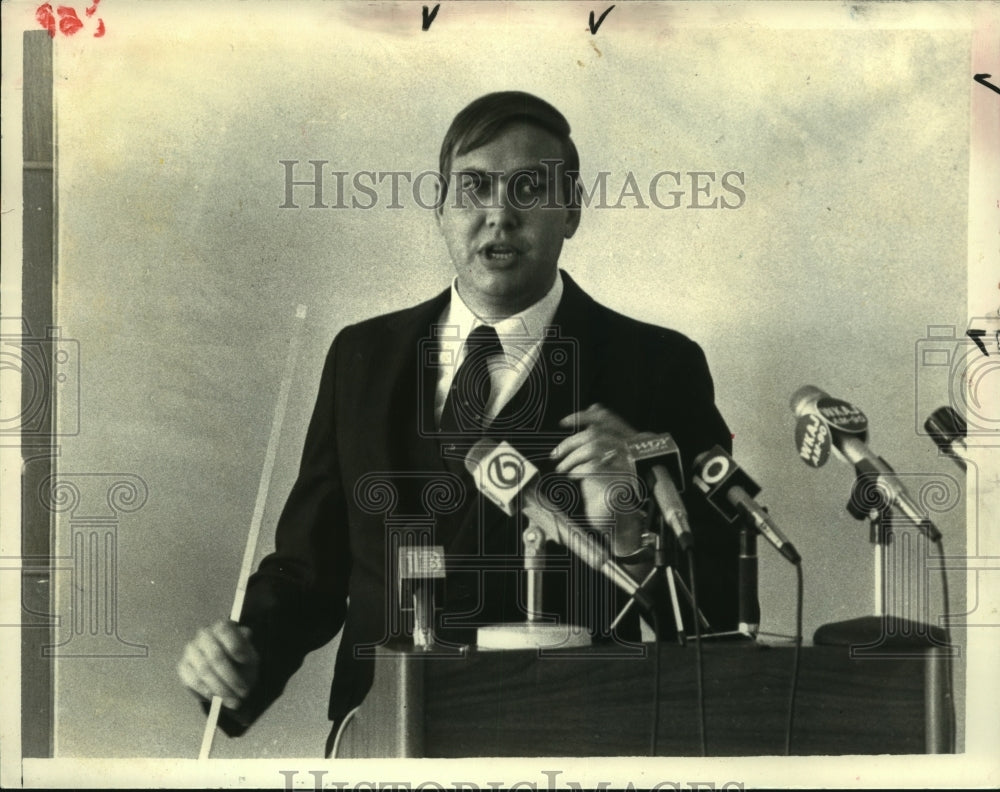 1985 Press Photo Saratoga County, New York Administrator Dave Wickerham - Historic Images