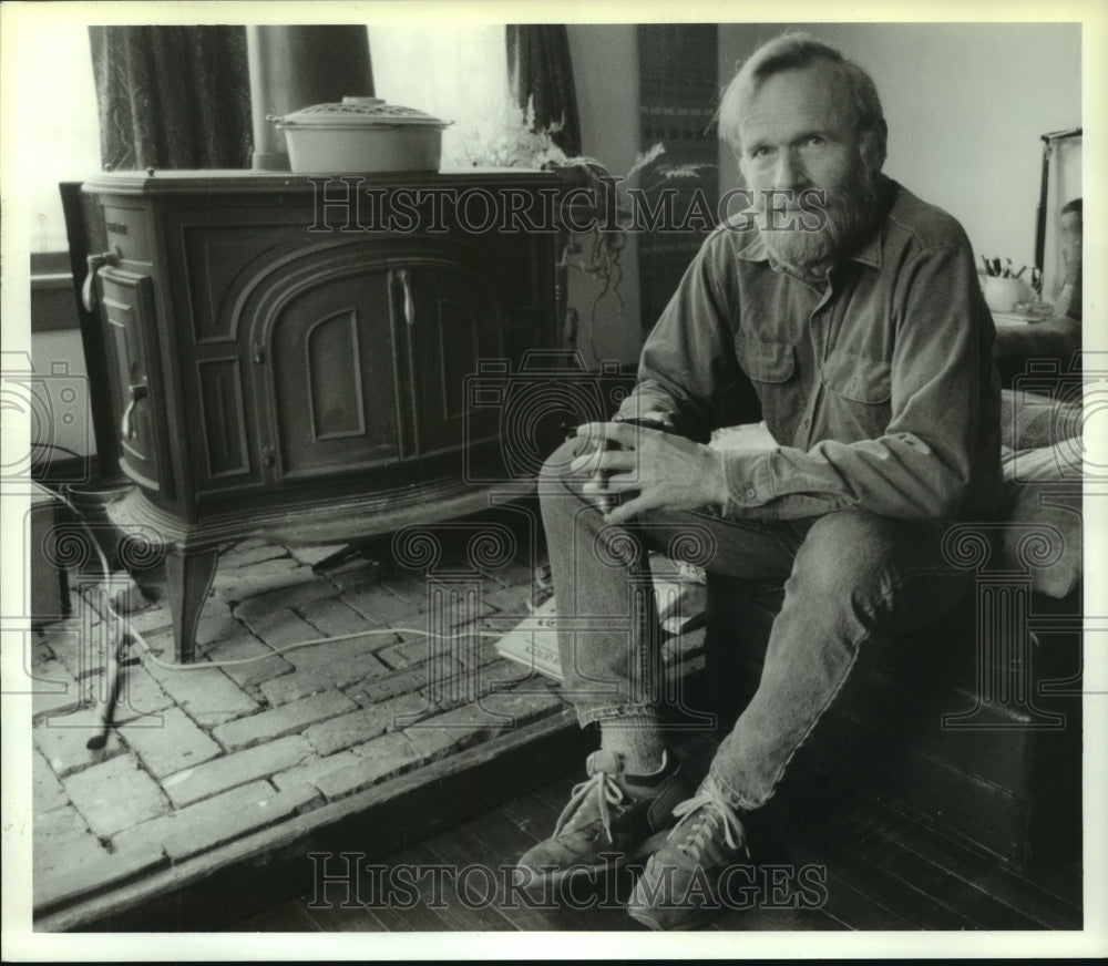 1993 Press Photo NY Capital District Community Loan Fund president Kirby White - Historic Images