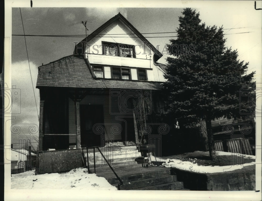 1989 Press Photo Home on Grand Street in Saratoga Springs, New York - tua05442 - Historic Images