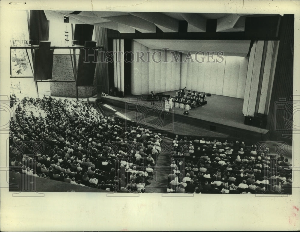 1976 Press Photo Tommy Harres Orchestra Concert Saratoga Performing Arts Center- Historic Images