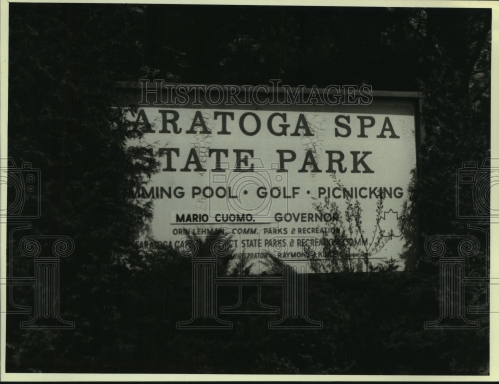 1984 Press Photo Sign for Saratoga Spa State Park in New York - tua05654 - Historic Images