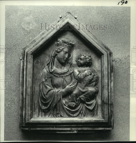 1982 Press Photo Marble Sculpture, The Hyde Collection, Glen Falls, New York - Historic Images