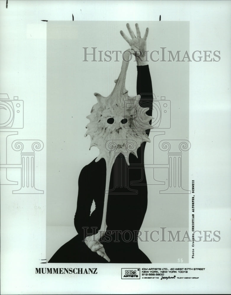 1990 Press Photo Mummenschanz - tua05980 - Historic Images