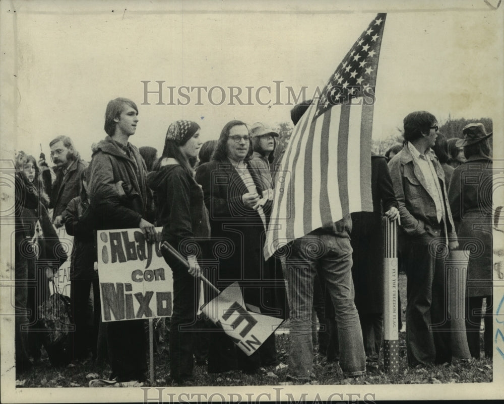 1973 Press Photo State University of New York students demonstrate in Albany-Historic Images