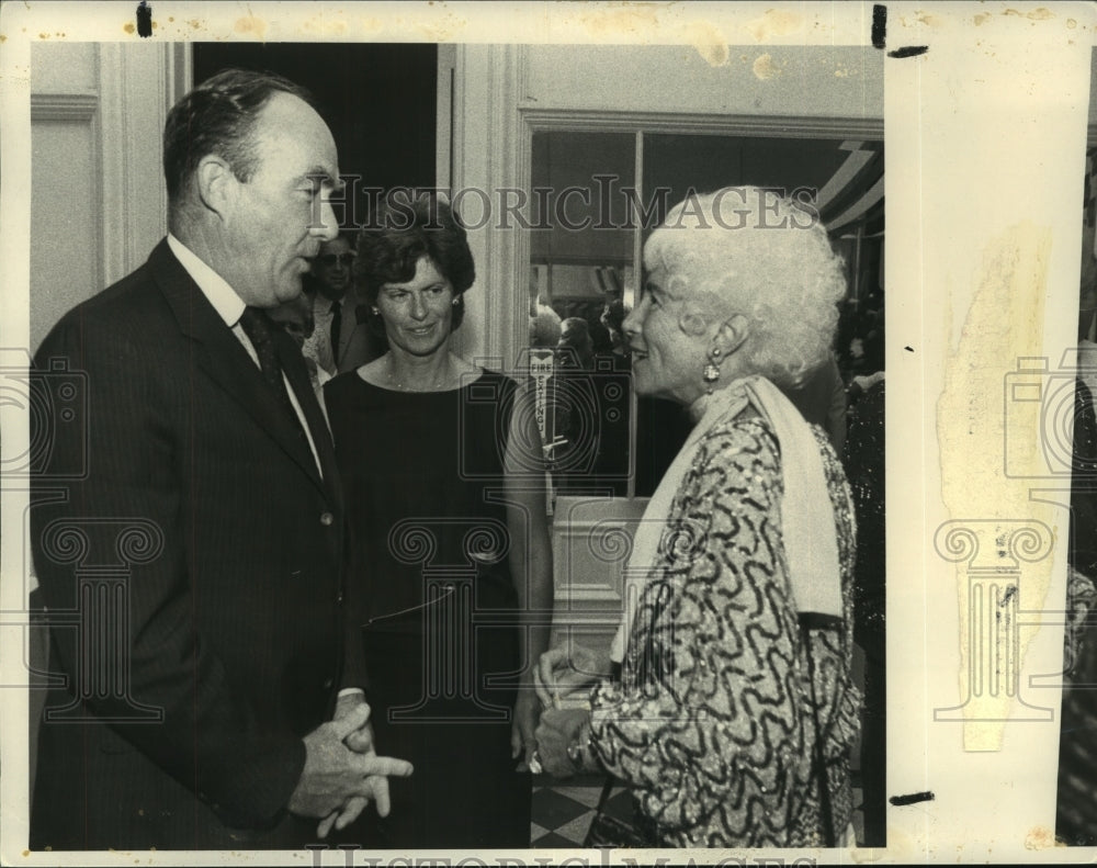 Press Photo Thomas & Denis Whalen, Dr. Vivianne Anderson, Saratoga benefit - Historic Images