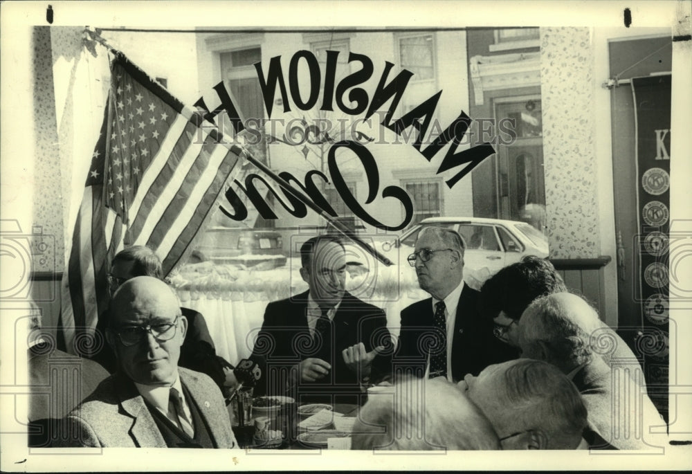 1988 Albany, NY Mayor Thomas Whalen dines with Richard J. Connors - Historic Images