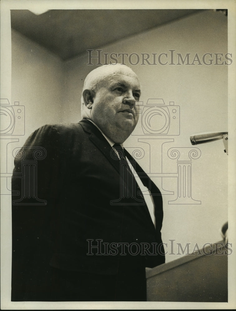 1968 Press Photo Rensselaer County, New York Democratic officer W. R. Murray-Historic Images