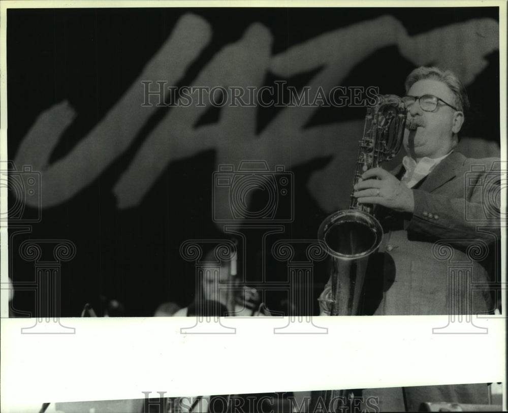 1991 Press Photo Joe plays Newport Jazz Festival Saratoga Performing Arts Center- Historic Images
