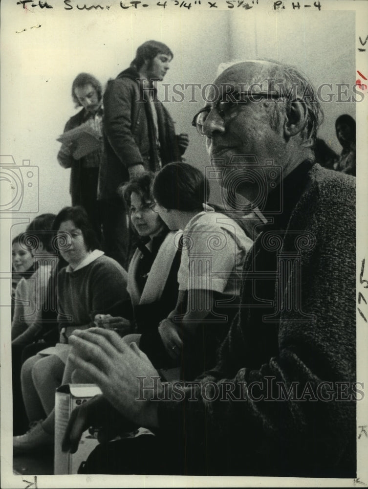 1974 Press Photo Reverend Robert Willi, Albany, New York - tua10446-Historic Images