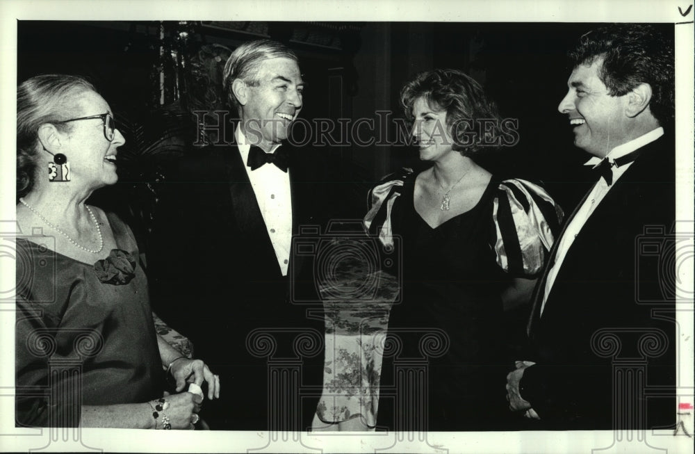 1991 Press Photo Kathleen & James Breen, Diane & Mark Nemith, Norstar Plaza - Historic Images
