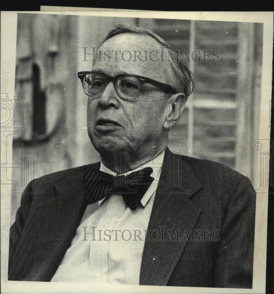 1982 Arthur Schlesinger, State University of New York, Albany - Historic Images
