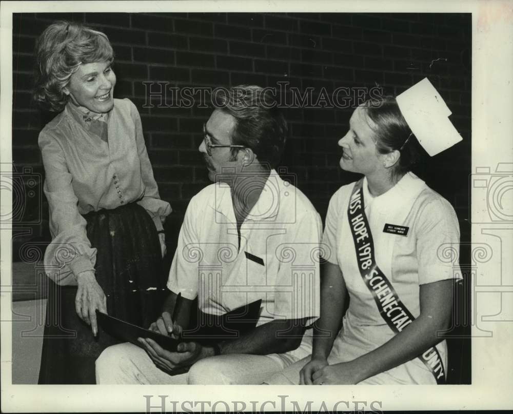 1978 Ellis Hospital Schenectady, New York staff members. - Historic Images