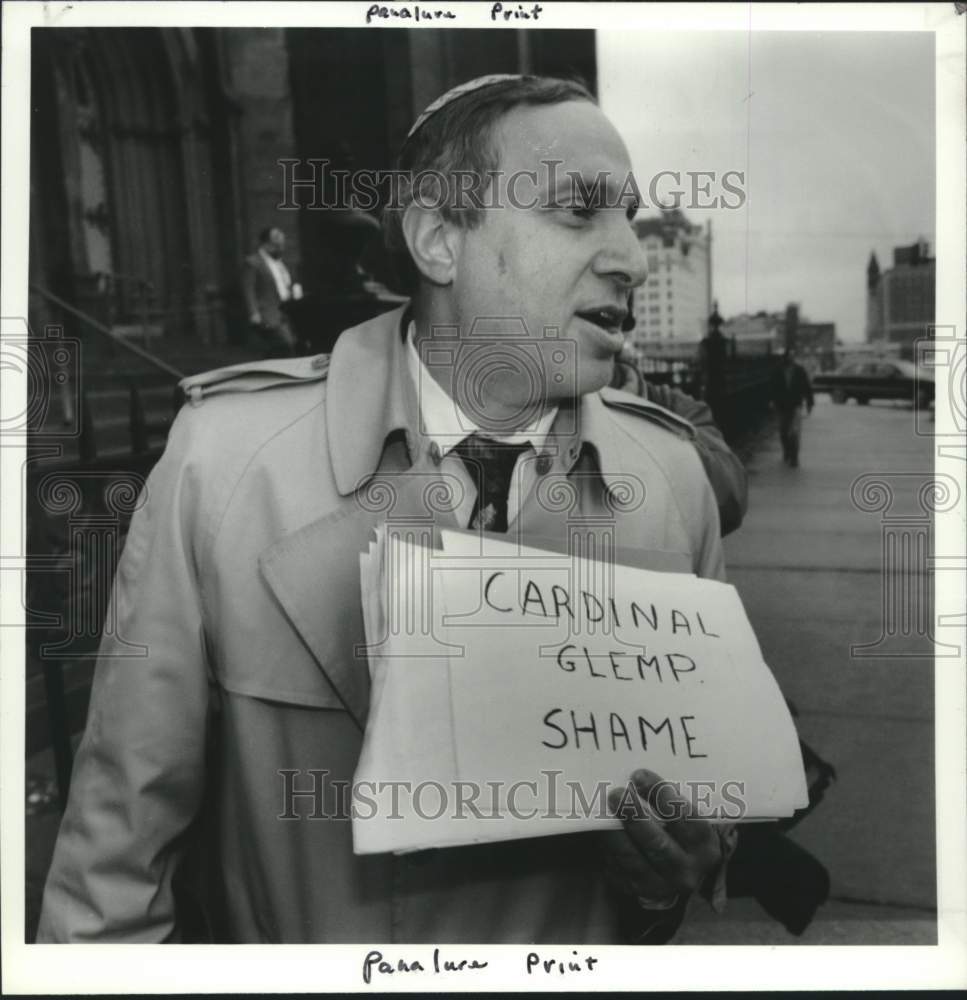 1991 Rabbi Avraham Weiss, Hebrew Institute, in Albany, New York - Historic Images