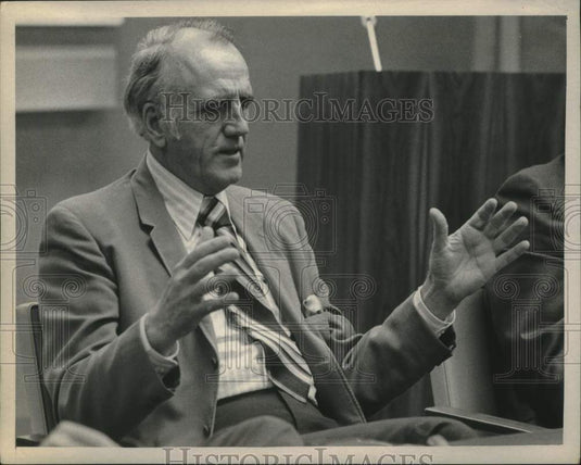 Press Photo New York Civil Service Employees union president Theodore Wenzl - Historic Images