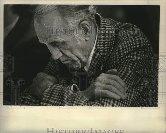 1975 Press Photo New York Civil Service Employees union president Theodore Wenzl - Historic Images