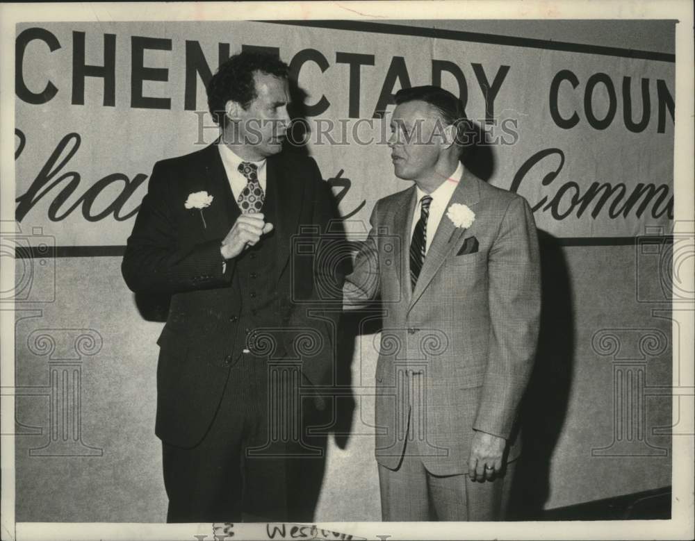 1981 Press Photo Schenectady, NY Chamber of Commerce officials at Ramada Inn - Historic Images