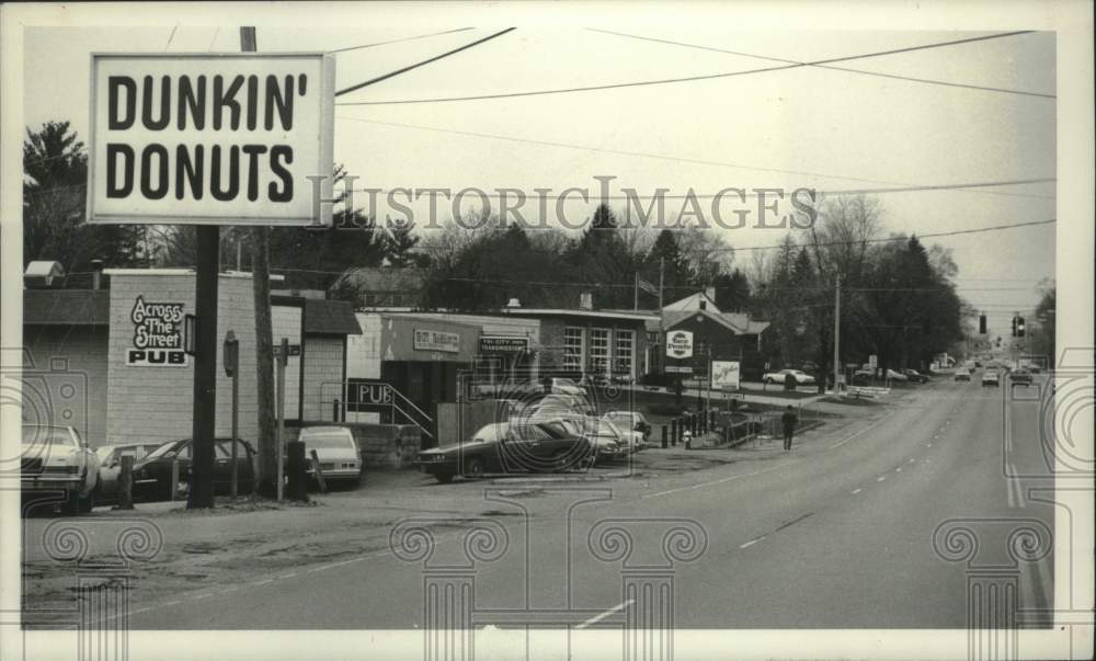 1983 Western Avenue, Albany, New York looking west from Hillcrest Av - Historic Images