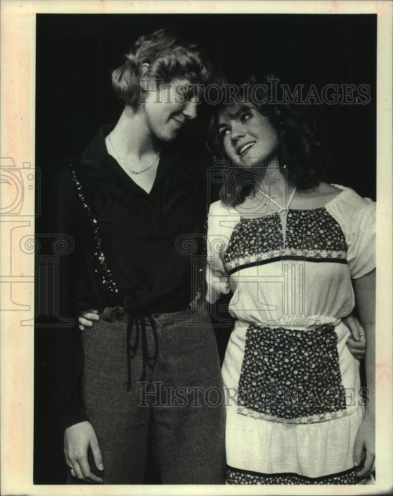 1979 Press Photo Deana Grubs and Karen Scott, Albany, New York - tua14544 - Historic Images