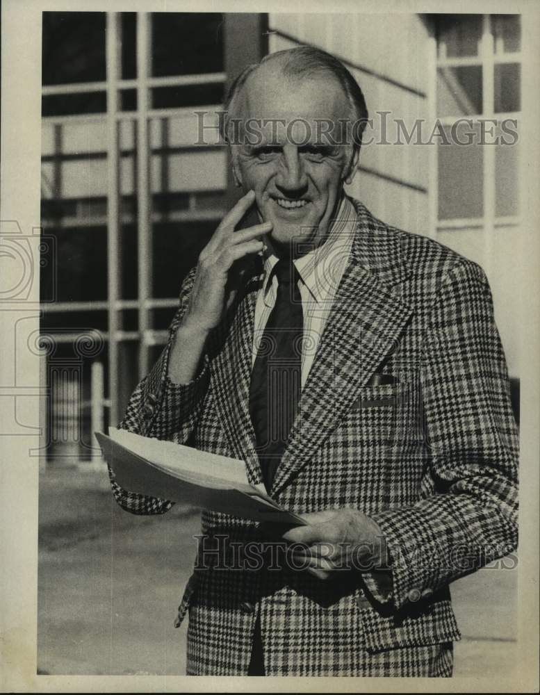 1975 Press Photo Theodore Wenzl, Civil Service Employees Association, New York - Historic Images