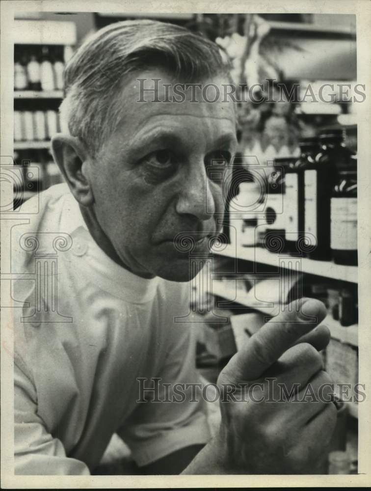 Press Photo Nathan Werlin, Troy, New York - tua14735 - Historic Images