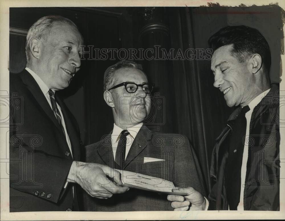 Press Photo Carmen J. Nunziato, Albany, New York - tua15041 - Historic Images