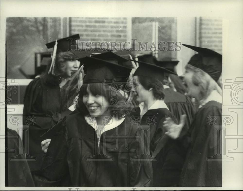 Press Photo Students in graduation caps and gowns. Risage - tua15105 ...