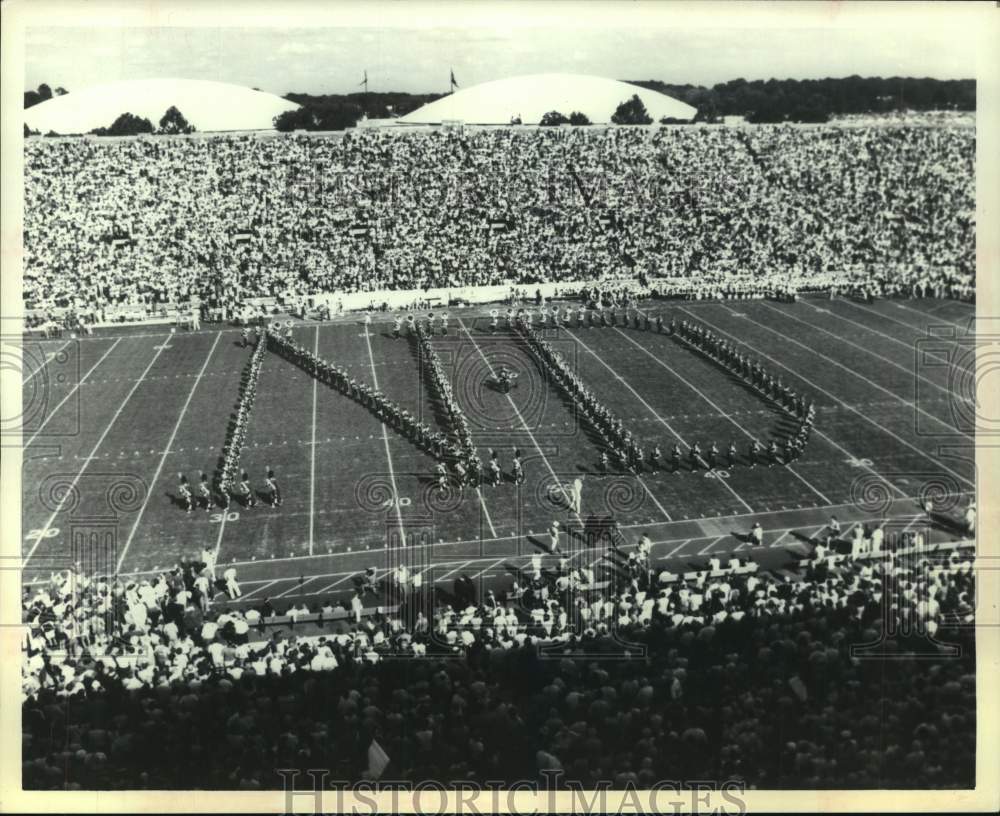 1981 Press Photo University of Notre Dame Marching Band performs - tua15314 - Historic Images