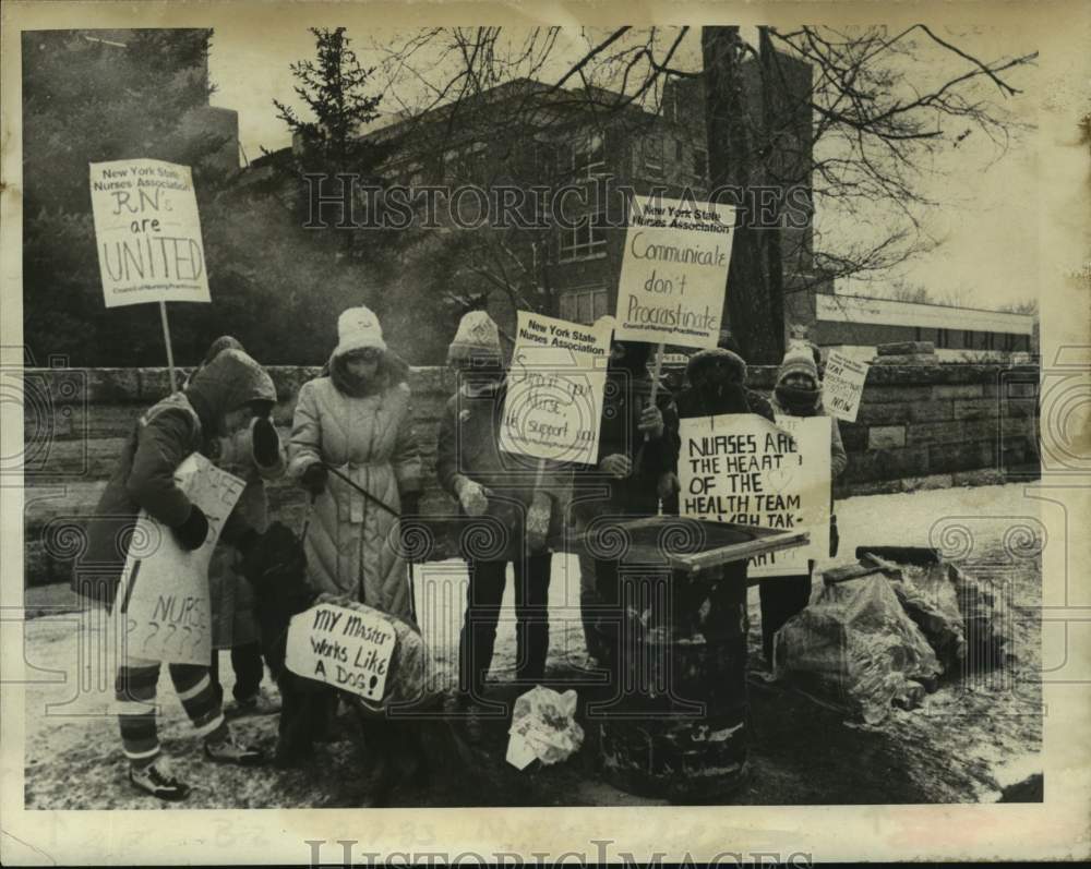 1983 Press Photo Nurses picketing in Albany, New York - tua15338 - Historic Images