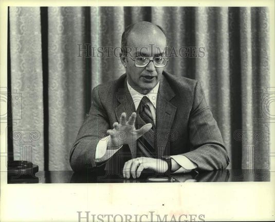 1981 Press Photo James Watt, Secretary of the Interior - tua15574 - Historic Images
