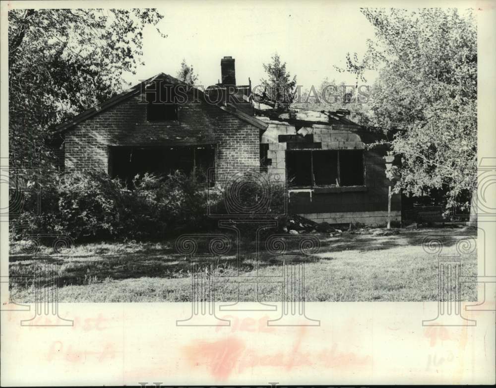 1978 Press Photo New York home destroyed by fire - tua15690 - Historic Images