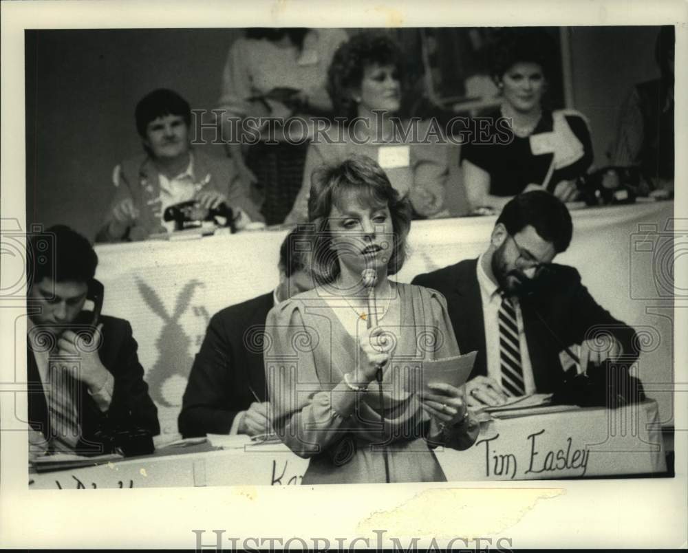 Press Photo Volunteers man phones during Albany, New York Easter Seals Telethon - Historic Images