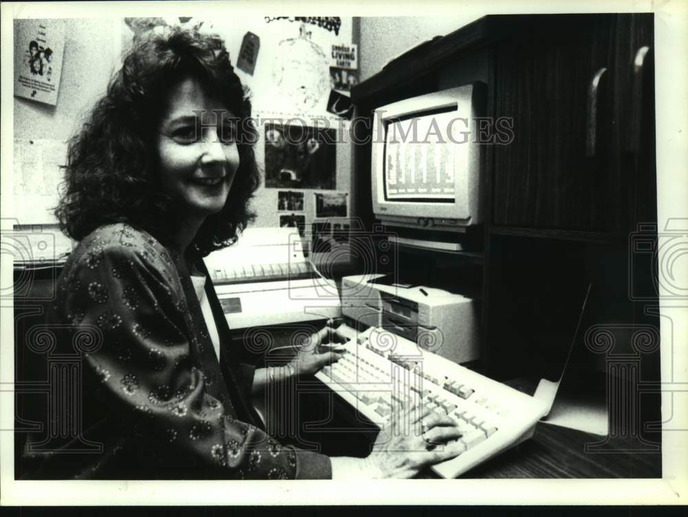 1981 Press Photo Patricia Nugent, Ballston Spa, New York Central School District - Historic Images