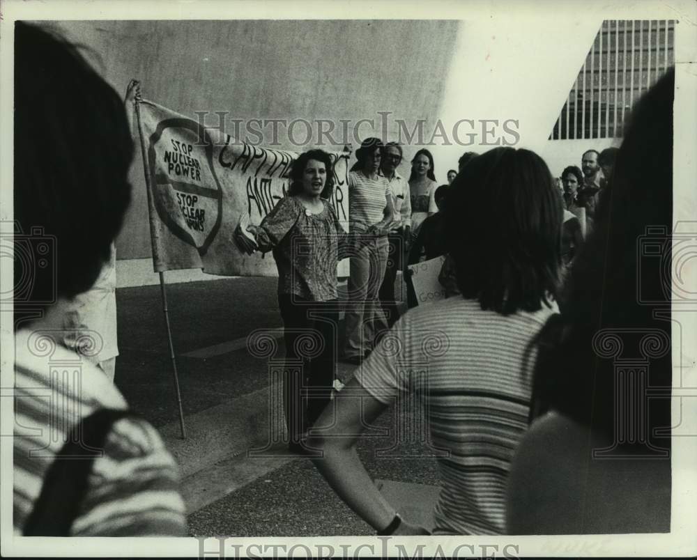 1979 Press Photo Capital District Anti-Nuclear Alliance protestors, Albany, NY - Historic Images