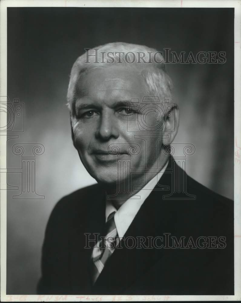 Press Photo William C. Schutt, President, Union National Bank, Albany, New York - Historic Images