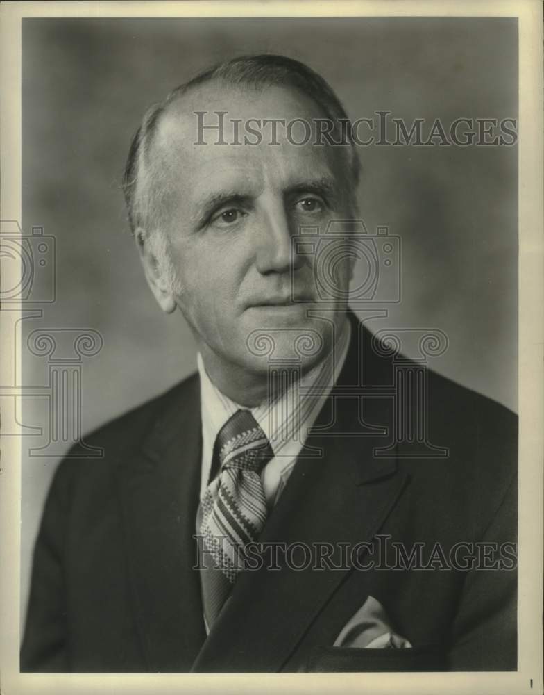 Press Photo Theodore C. Wenzl, President of the Civil Service Employees Associat - Historic Images