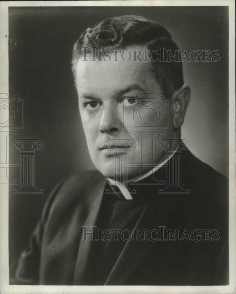 1974 Press Photo Monsignor John G. Nolan - tua16053-Historic Images