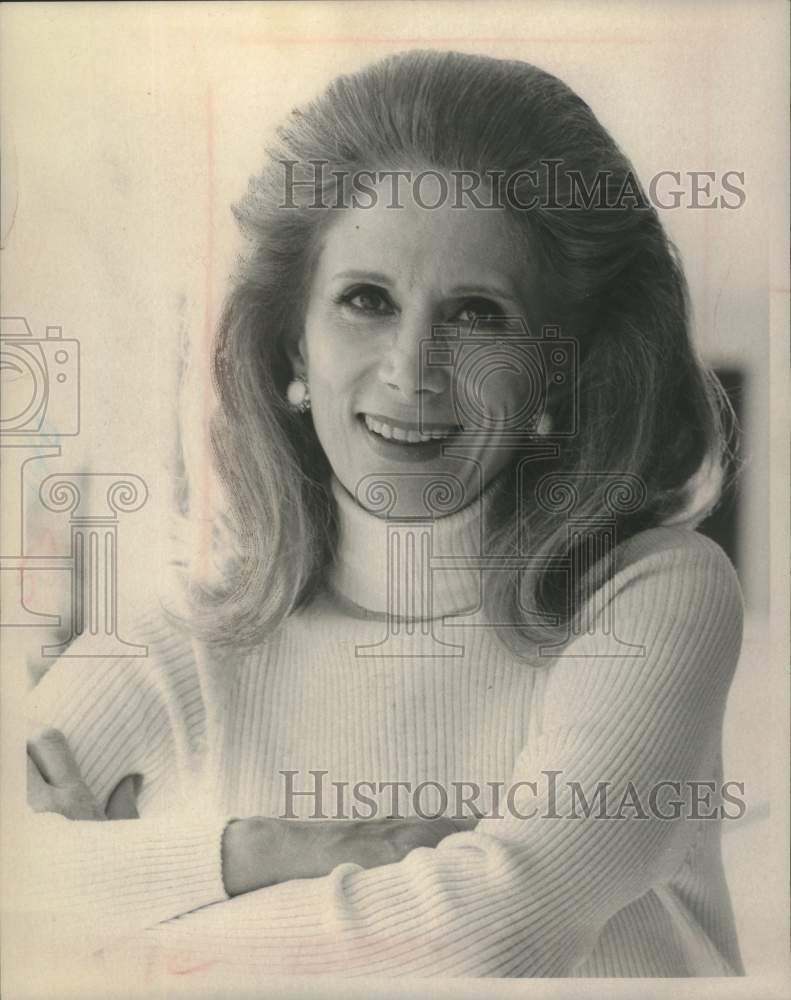 Press Photo Operatic soprano Dorothy Sarnoff - tua16124 - Historic Images