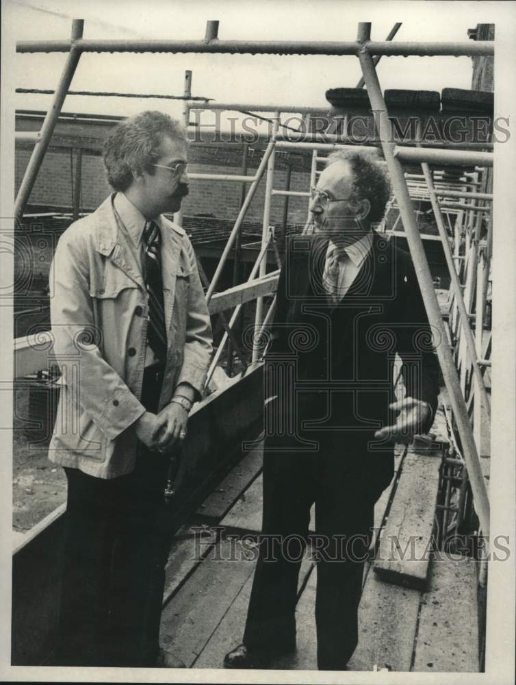 1980 Press Photo 400 Block Development Corporation officials in Schenectady, NY - Historic Images