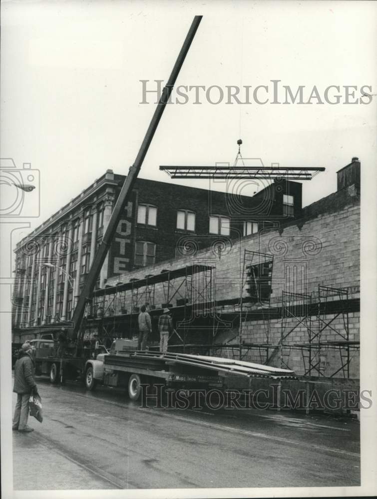 1980 Press Photo Construction of building on Broadway in Schenectady, New York - Historic Images