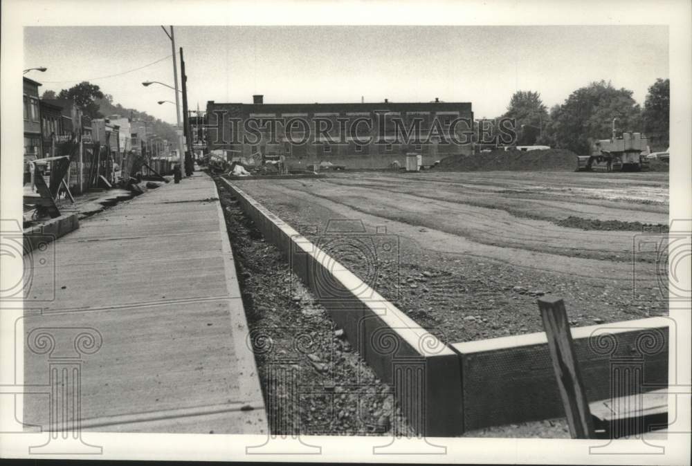 1981 Press Photo Construction site on Broadway in Schenectady, New York - Historic Images